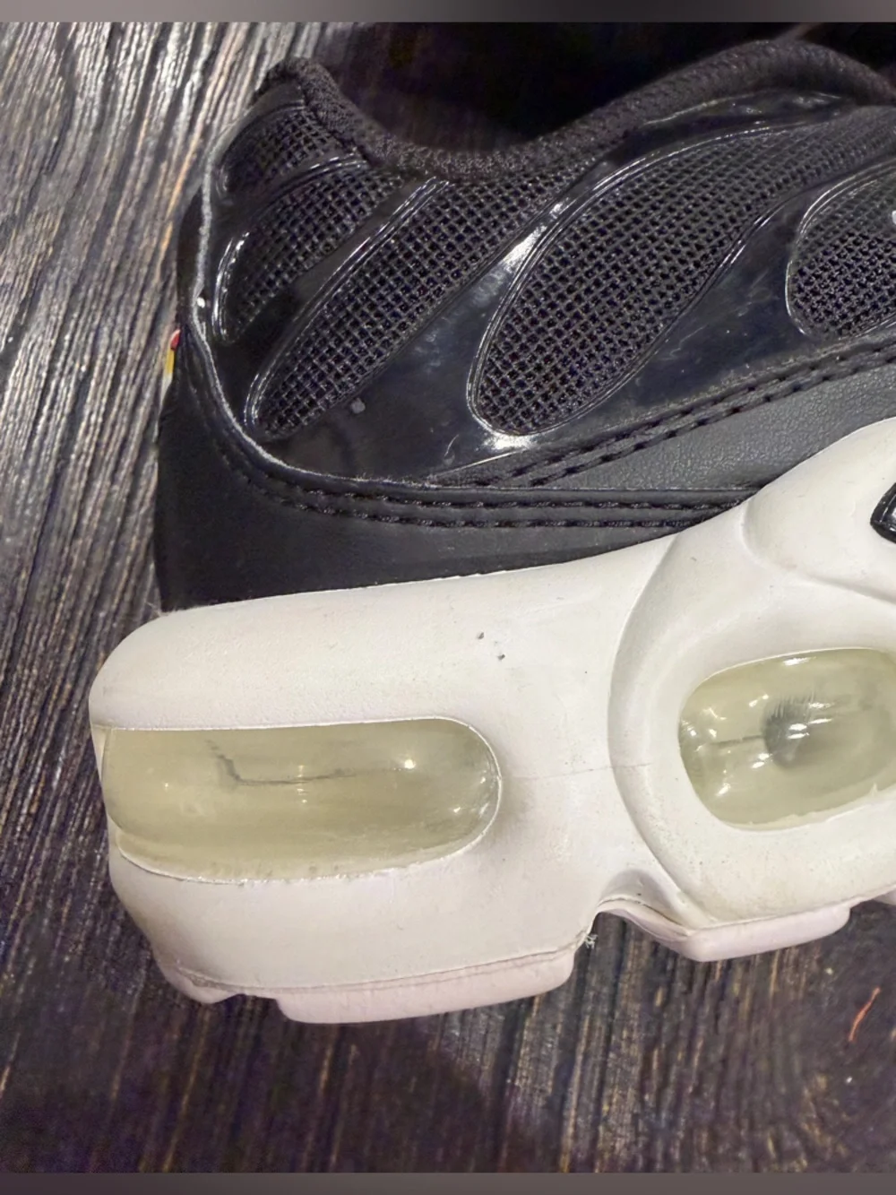 Nike Air Max Plus Black White Sneakers Womens size 6